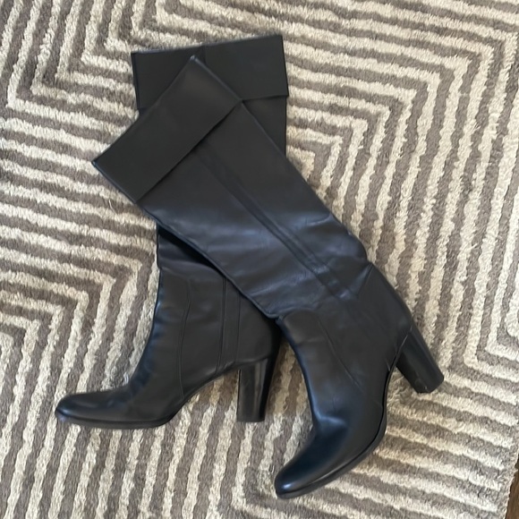 Sigerson Morrison Black Pull on Boots - Picture 3 of 13